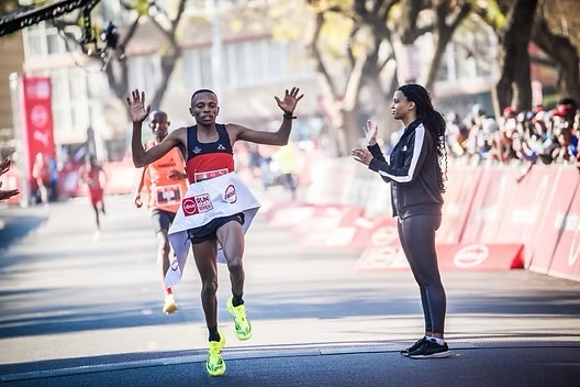 Kamohelo Mofolo Cracks Top 130 in the World