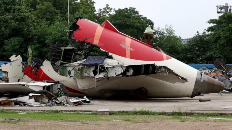 Air India captain may have shut off fuel ahead of deadly crash