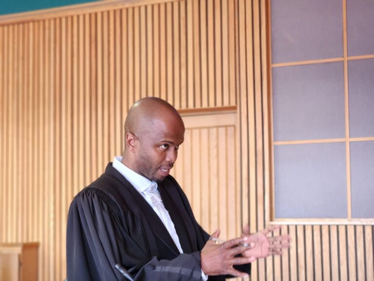 Arrest Team Had Reason to Kill Mahao
